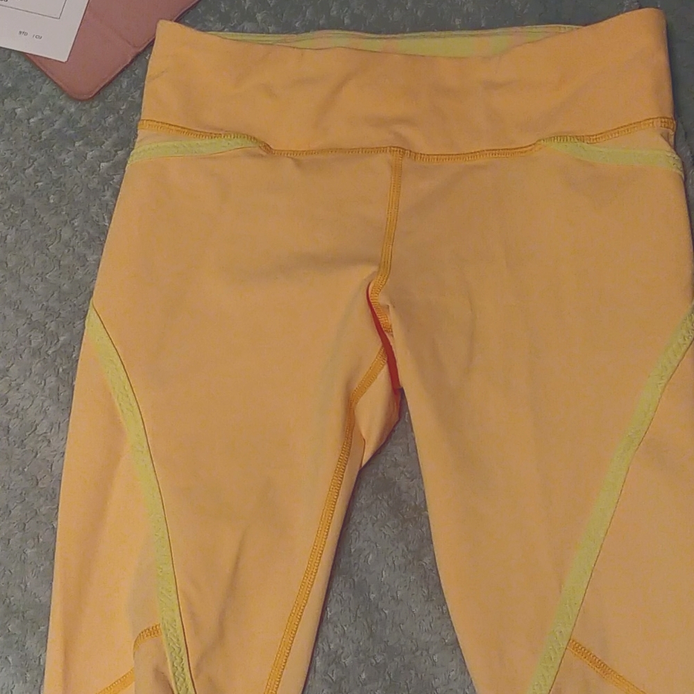 Lululemon bottoms